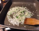Foto del paso 2 de la receta: Canelones de berenjenas con relleno de pollo y queso