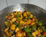 A picture of step 17 of Aloo Capsicum.