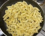 A picture of step 4 of Pesto Pasta.