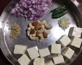 A picture of step 1 of Paneer Nawabi.