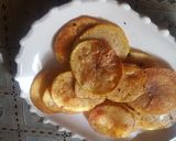 A picture of step 6 of Super crispy potato chips.