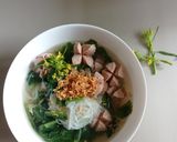 Foto langkah ke 4 dari resep Soun Kuah Sawi Sosis.