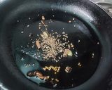 A picture of step 1 of Dhaba Style Palak Chicken Bharta.