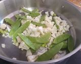 Foto del paso 2 de la receta: Arroz con atún, coliflor y tirabeques
