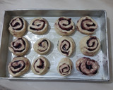 Foto langkah ke 5 dari resep Blueberry Rolls (eggless, metode autolisis).