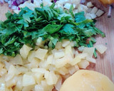 Foto del paso 6 de la receta: Chuleta de ternera marinada picante con ensalada
