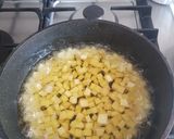 A picture of step 2 of Sauteé potato and beef.