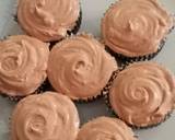 Simple chocolate cupcake recipe step 8 photo