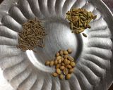 A picture of step 3 of Dahi Bhindi.