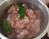 Foto langkah ke 2 dari resep Sup Bakso Tulangan Ayam.