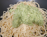 Foto del paso 3 de la receta: Spaghetti con falso pesto de brócoli