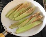 Foto del paso 1 de la receta: Panqueques de espinaca rellenos