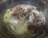 รูปขั้นตอนการทำที่ 1 ของ ยำเห็ดเข็มทอง (凉拌金针菇）