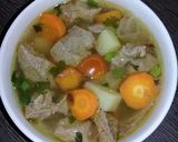Foto langkah ke 4 dari resep Sup daging sapi dan sayuran.