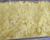 Foto del paso 3 de la receta: Arroz al horno con crema, jamón y queso