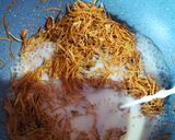 A picture of step 4 of Meethi seviyan.