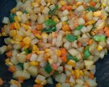Foto langkah ke 3 dari resep Risoles isi sayur mayo.