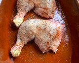 Foto del paso 1 de la receta: Pollo al horno con champiñones y calabacín