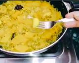A picture of step 2 of Pumpkin sprout curry with sweet potato sprout boat.