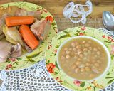 A picture of step 1 of Grandma's Cocido (Crock Pot).