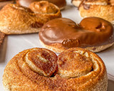 Foto del paso 5 de la receta: Palmeritas de canela y chocolate