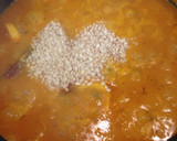 Foto del paso 7 de la receta: Arroz caldoso integral con marisco