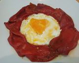 Foto del paso 8 de la receta Pimientos artesanos hechos a la leña con huevo en forma de corazón