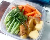 Foto langkah ke 2 dari resep Italian Roasted Chicken.