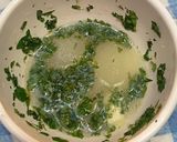 Foto del passaggio 6 della ricetta Riso basmati con seppia arrostita zucchine e menta