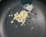 Foto langkah ke 3 dari resep KFC Garlic Butter Fried Rice (Nasi Goreng KFC).