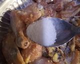 A picture of step 2 of Kache chicken ki biryani.