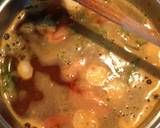 Pirított reszelt tészta leves, tojással és tepertőbőrrel recept lépés 3 foto