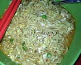 Foto langkah ke 4 dari resep Mie Instan Extra Pedas.