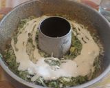 Foto del passaggio 7 della ricetta Sformato di riso agli spinaci con salsiccia dei nebrodi