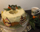 Foto del paso 3 de la receta: Cake navideño de mandarinas con queso de untar y chocolates