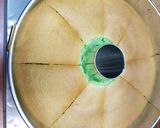 Foto langkah ke 5 dari resep Chiffon Cake Pandan 8 telur.