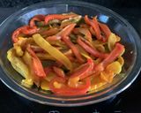 Foto del paso 2 de la receta Pimentones asados con ajo y perejil