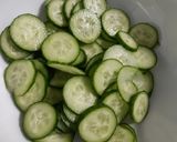 Foto del paso 1 de la receta: Ensalada de pepino,yogurt y yerbabuena 🥒🍃