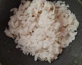 A picture of step 1 of Chawal ras bora.