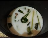 Foto langkah ke 1 dari resep 42. Nasi Bakar Ayam Suwir Kemangi.