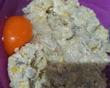 Foto langkah ke 2 dari resep Pepes Teri Nasi Basah Dan Telur.