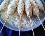 A picture of step 3 of SEMPOL AYAM (Chicken Skewers Sausage).