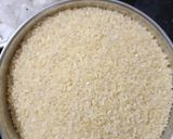 A picture of step 1 of Veggie daliya upma.