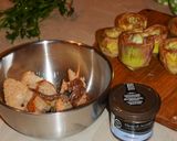 Foto del passaggio 3 della ricetta Carciofi Ripieni: Acciughe & Crema di Olive