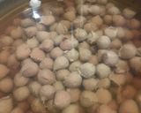 Foto langkah ke 5 dari resep Bakso Sapi Kenyal.