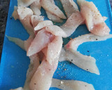Foto del paso 4 de la receta: Tiras de pollo al ajillo
