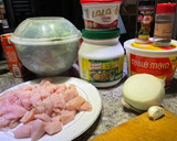 Foto del paso 1 de la receta: Pollo en crema con espinacas