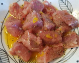 Foto del paso 1 de la receta: Solomillo con salsa de naranja, fresones y miel