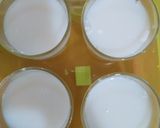Foto langkah ke 2 dari resep Puding susu toping nanas.