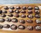 Foto langkah ke 3 dari resep Kurma coklat isi selai.